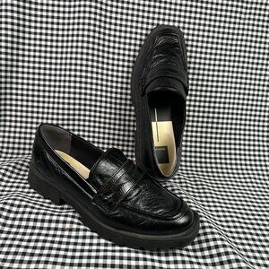 Dolce Vita Women Elias Lug Slip On Penny Loafers Sz US 9 Black Crinkle Leather